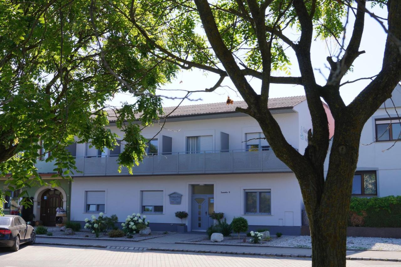 Gaestehaus Gisch Sandra Подерсдорф ам Зее Екстериор снимка